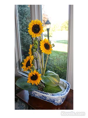 traditional Chinese 19th-century bowl